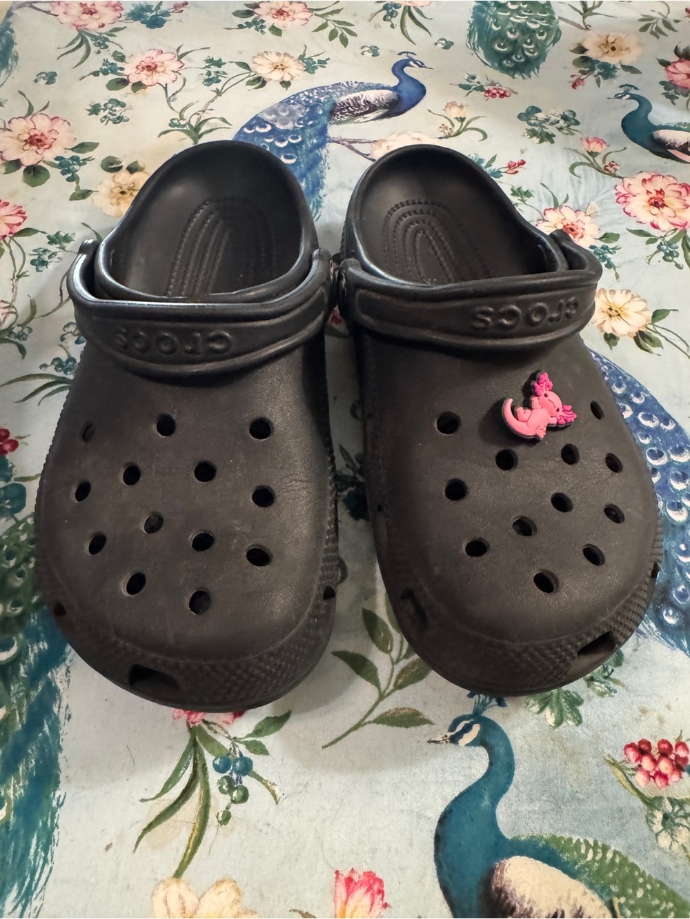 CROCS Kids Black Clog with Pink Charm